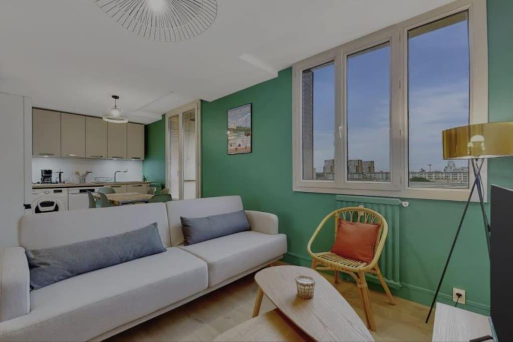 Appartement Neuf Pour 6, Parking Et Box, Au Calme Villeurbanne Exteriör bild